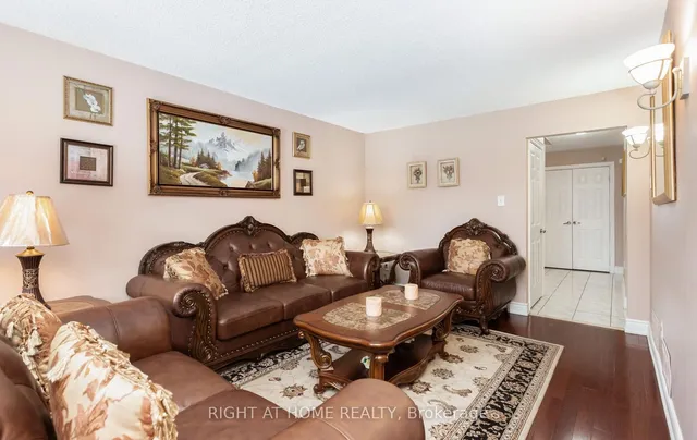 Additional image 10 of 420 Tailfeather Cres