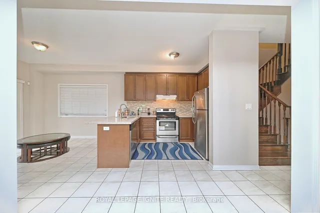 Additional image 8 of 22 Thornapple St