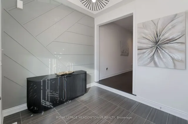 Additional image 4 of 3173 Millicent Ave