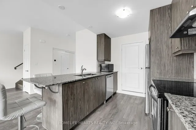 Additional image 12 of 250 Lagerfeld Dr Unit 11