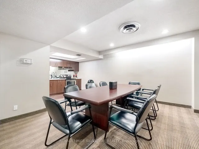 Additional image 38 of 80 Adelaide St Unit TH6