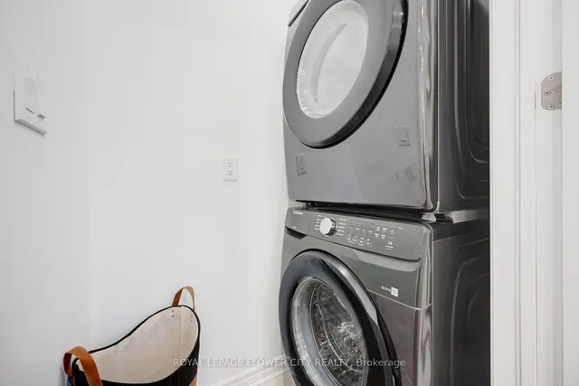 Additional image 22 of 1567 Moira Cres