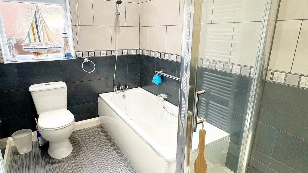 Additional image 15 of Farncote Drive, Four Oaks, Sutton Coldfield