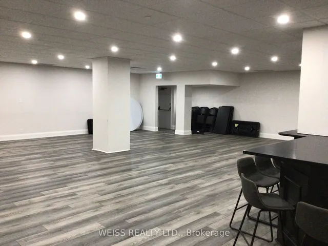 Additional image 20 of 2737 Keele St Unit 402