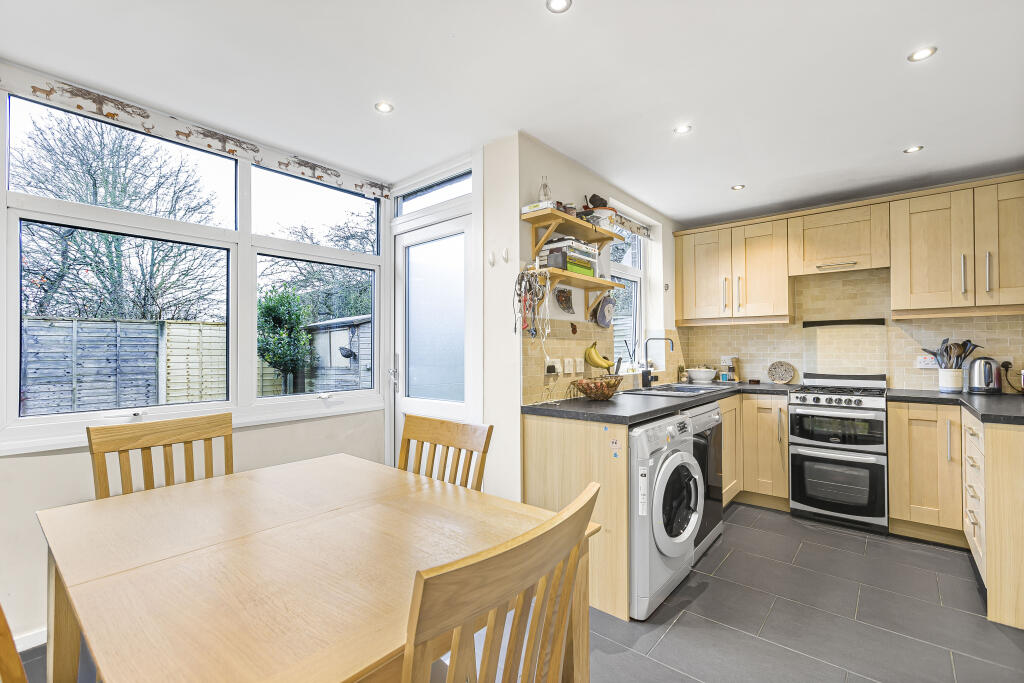 Additional image 4 of Guessens Grove, Welwyn Garden City, Hertfordshire, AL8