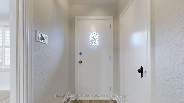 Additional image 18 of 257 Joicey Blvd