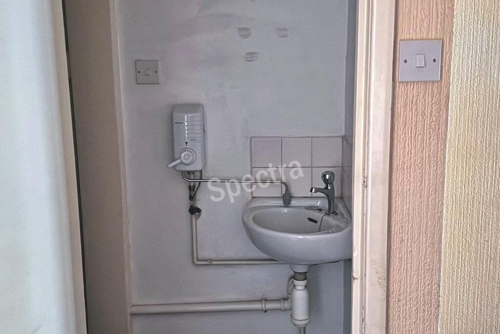 Additional image 7 of Warwick Road, Tyseley, B11