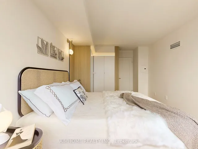 Additional image 21 of 260 Doris Ave Unit 907