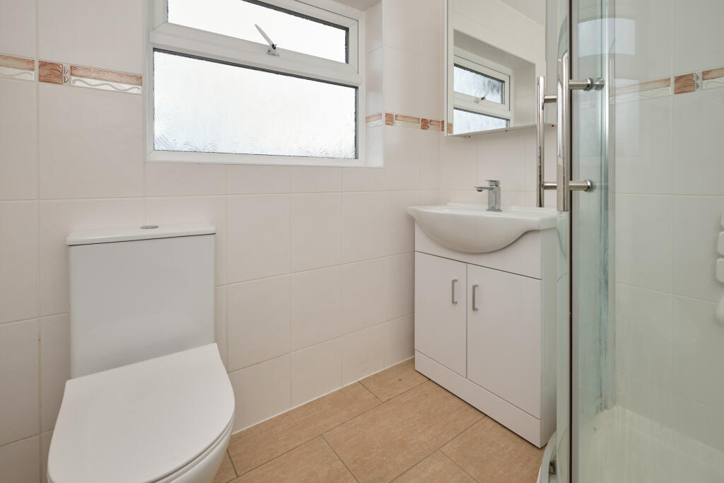 Additional image 18 of Warley Road, Oldbury, B68