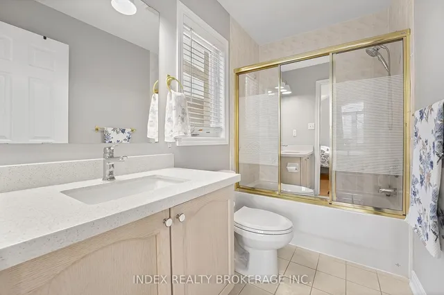 Additional image 21 of 33 Timberwolf Rd