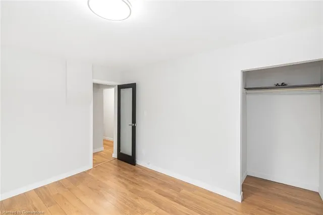 Additional image 21 of 583 John Street St