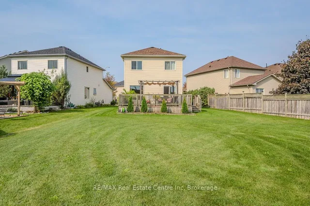 Additional image 31 of 128 Henhoeffer Cres