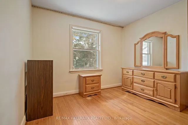 Additional image 7 of 34 Linelle St