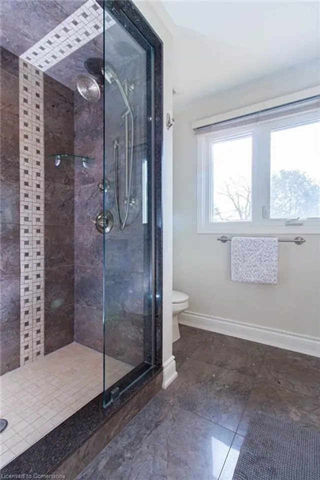 Additional image 30 of 12 Larkspur Cres
