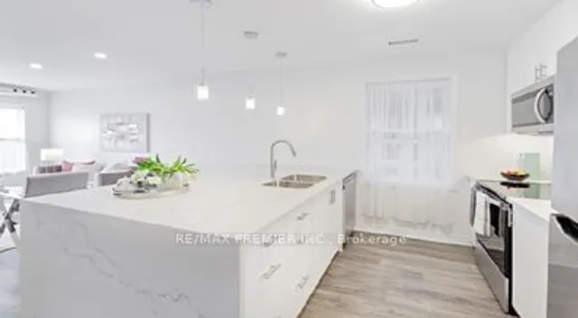 Additional image 5 of 391 Royal York Rd