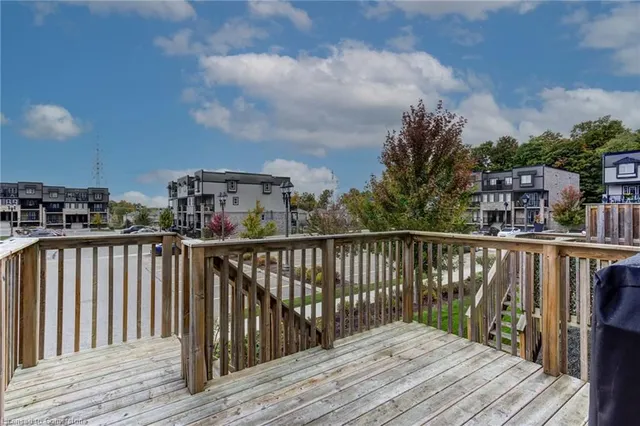 Additional image 44 of 1989 Ottawa St Unit 51