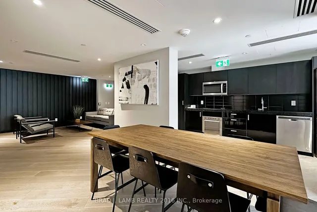 Additional image 16 of 458 Richmond St Unit 1201