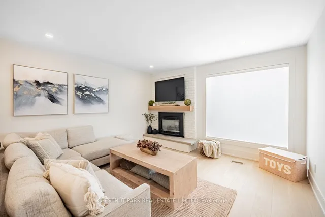 Additional image 5 of 1576 Kerns Rd Unit 2