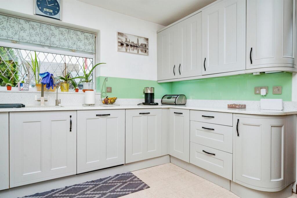 Additional image 6 of Park Street Lane, Park Street, St. Albans