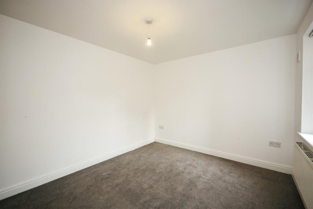 Additional image 7 of Alder Carr Close, Redditch