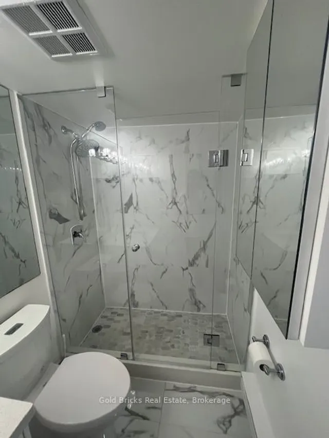 Additional image 18 of 750 Bay St Unit 610