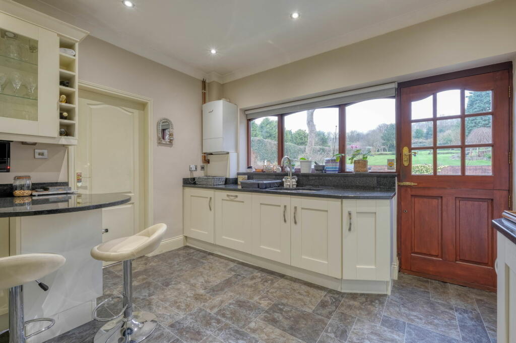 Additional image 5 of Linehouse Lane, Lickey End, Bromsgrove, B60 1HS