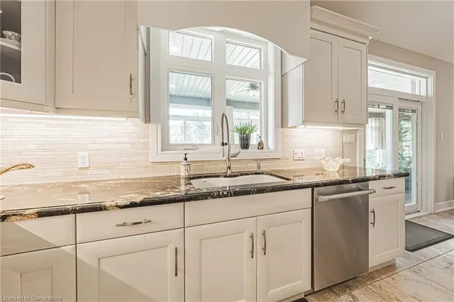 Additional image 10 of 1214 #8 Hwy