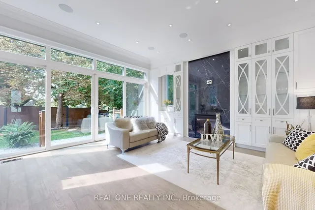 Additional image 10 of 12 Resolution Cres