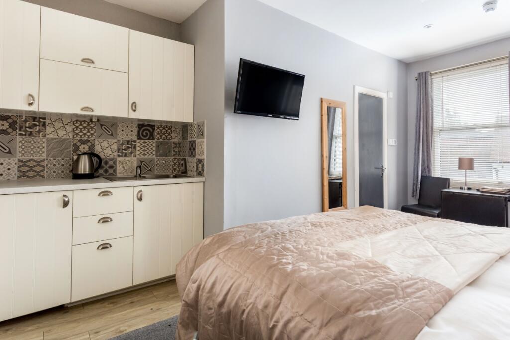 Additional image 3 of Holywell Hill St. Albans AL1