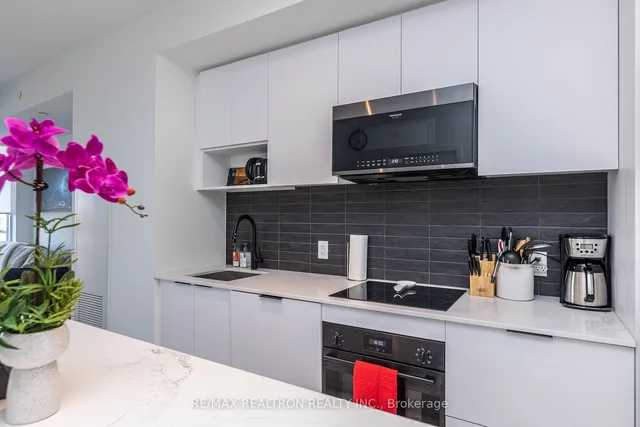 Additional image 4 of 5 Defries St Unit 701