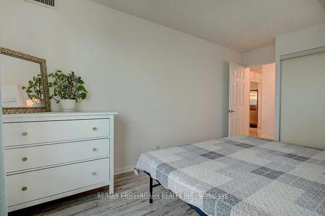 Additional image 22 of 1 Lee Centre Dr Unit 1709