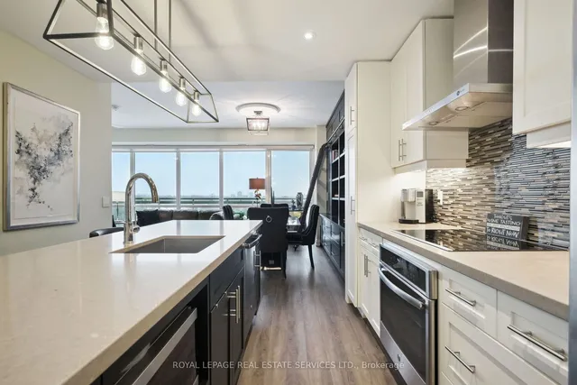Additional image 7 of 2025 Maria St Unit 902