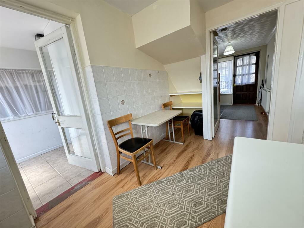 Additional image 16 of Kinross Crescent, Great Barr, Birmingham