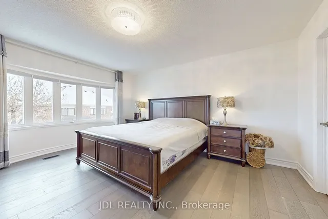 Additional image 20 of 2020 Quinte St