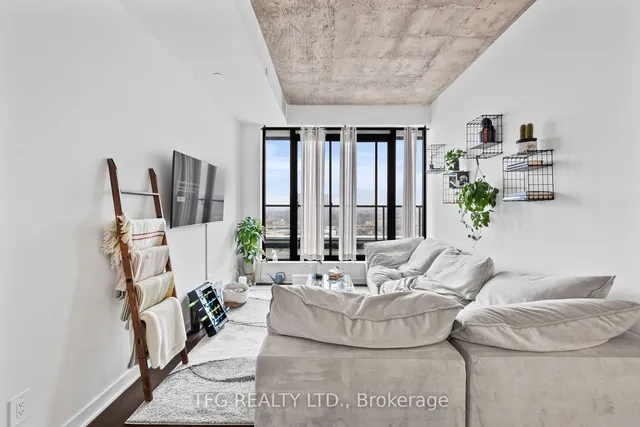 Additional image 11 of 2720 Dundas St Unit 810