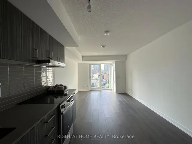 Additional image 10 of 219 Dundas St Unit 2210