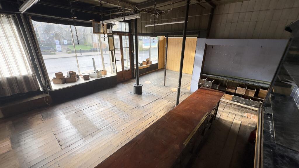 Additional image 7 of 4 High Street, Warminster, BA12 9AE