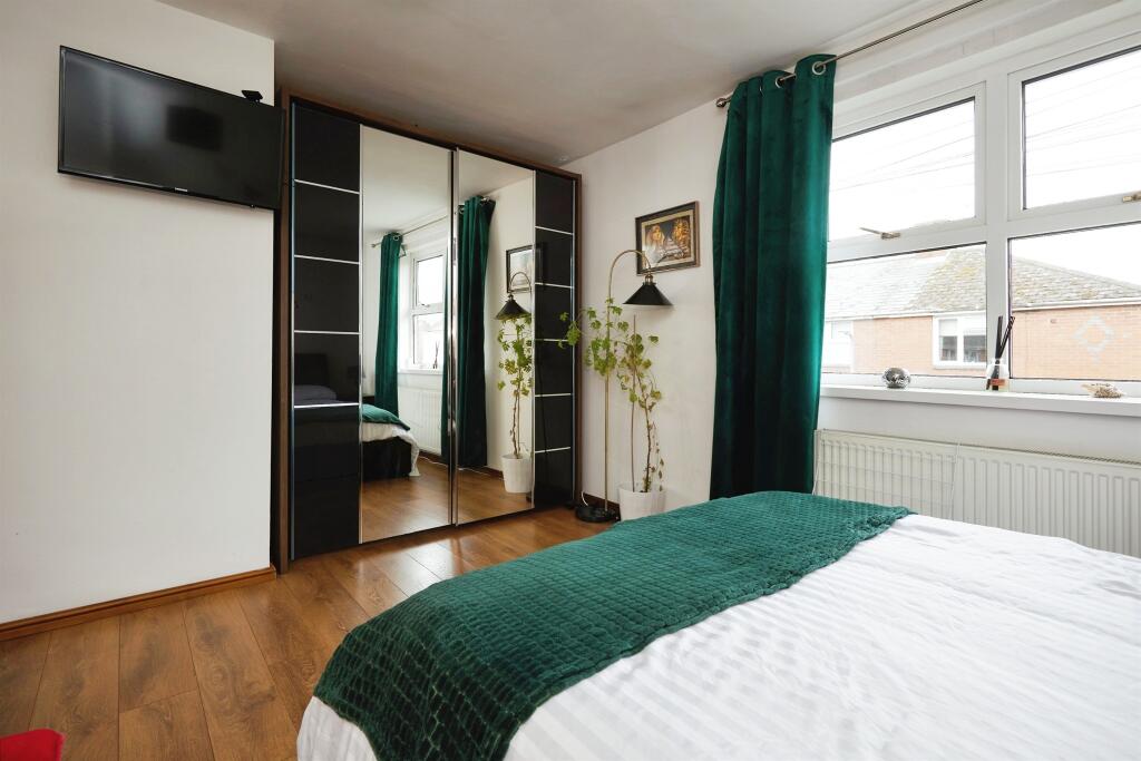 Additional image 9 of Southville, Yeovil