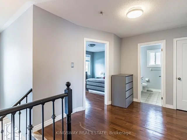 Additional image 24 of 570 Enfield Rd