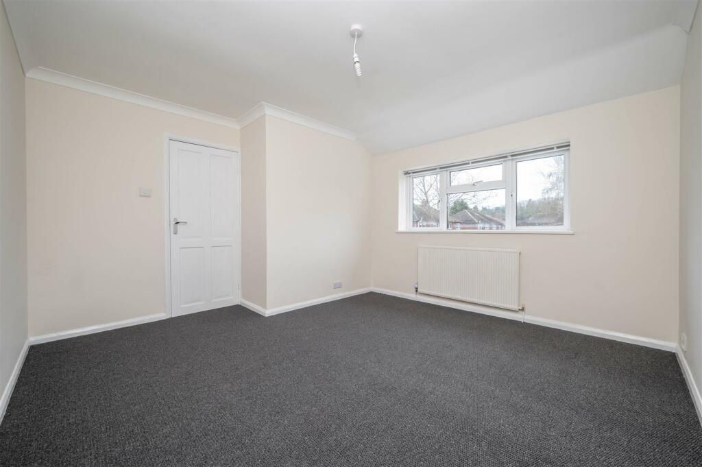 Additional image 11 of Meadow Road, Henley-In-Arden