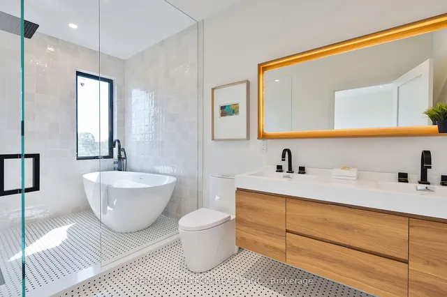 Additional image 19 of 53 Alameda Ave