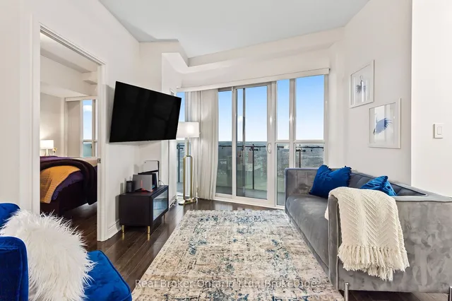 Additional image 7 of 50 Absolute Ave Unit 3701