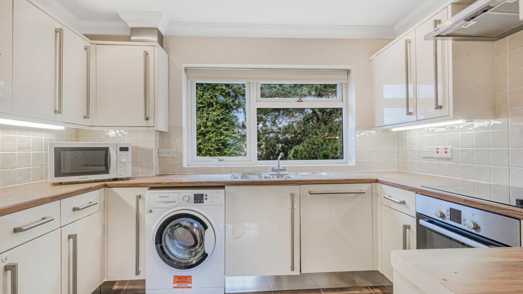 Additional image 5 of Park Road, Sutton Coldfield, B73 6BZ