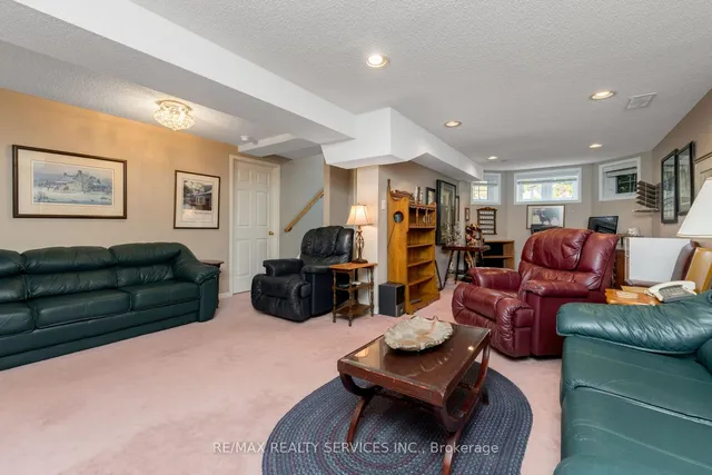 Additional image 28 of 52 Buffridge Tr