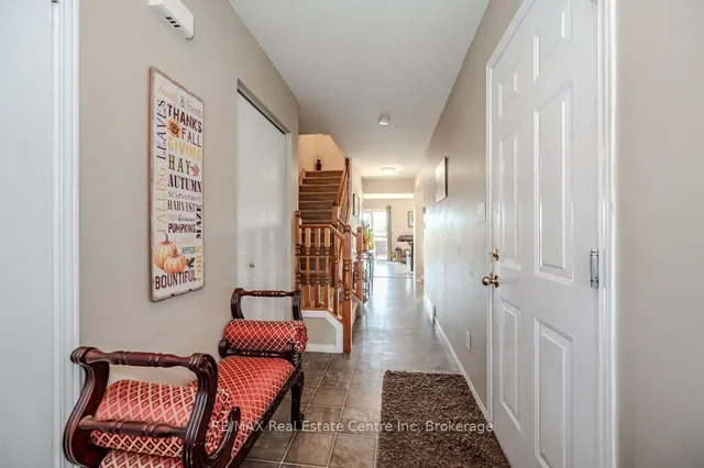 Additional image 7 of 128 Henhoeffer Cres