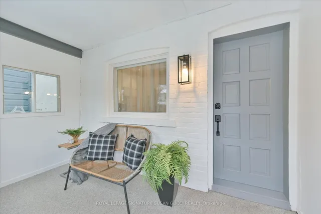 Additional image 2 of 43 Bastedo Ave