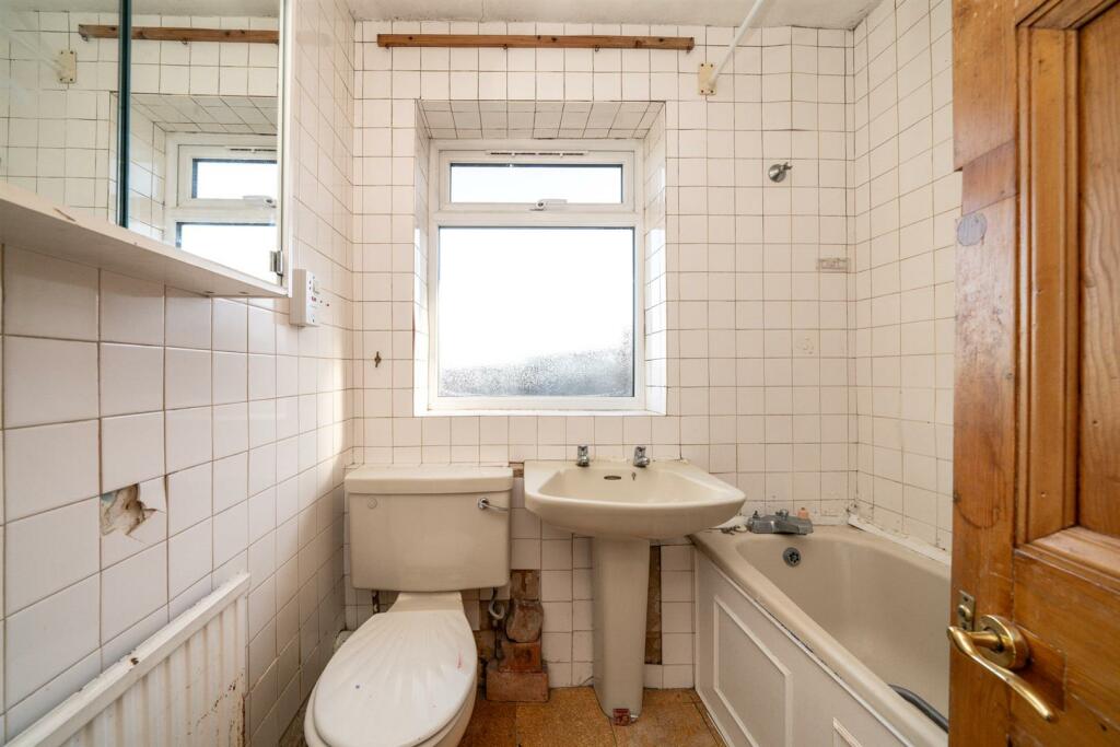 Additional image 8 of Trumpington Drive, St. Albans