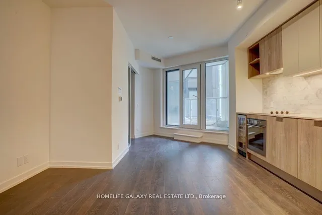 Additional image 8 of 2020 Bathurst St Unit 307
