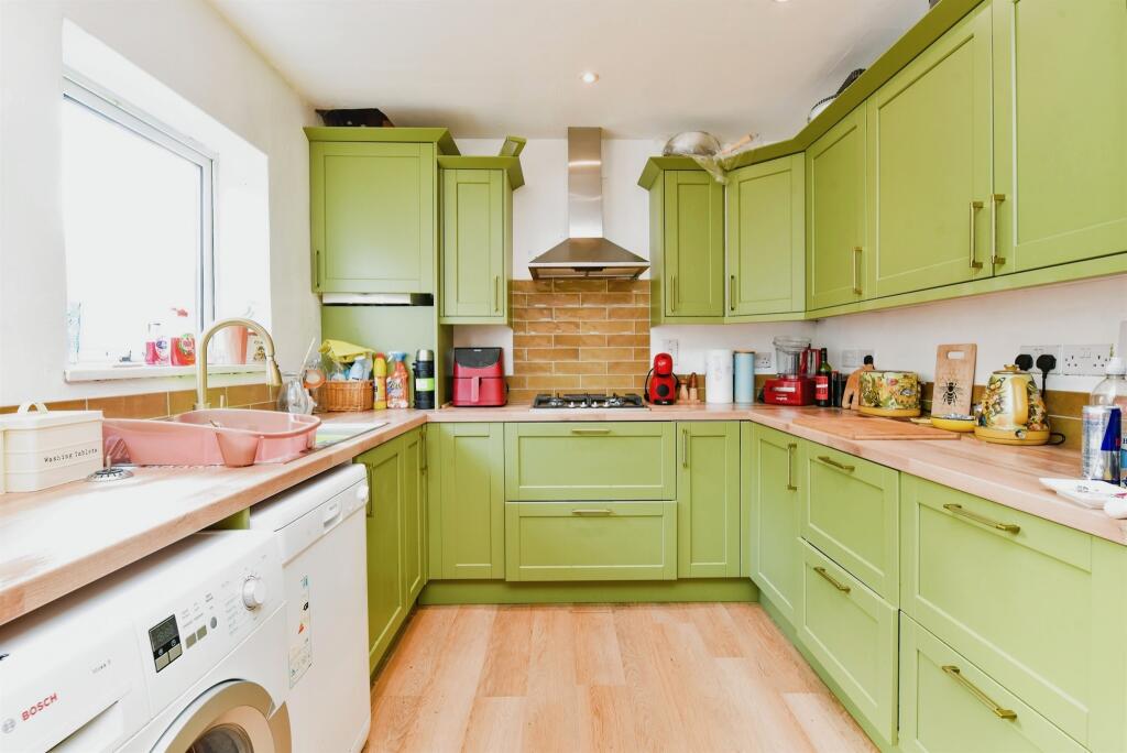 Additional image 19 of Cole Road, Bruton