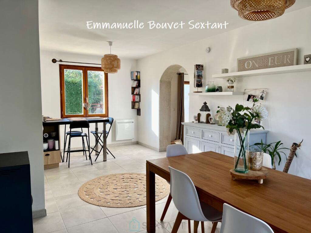 Primary image of Aquitaine, Dordogne, Gardonne, France